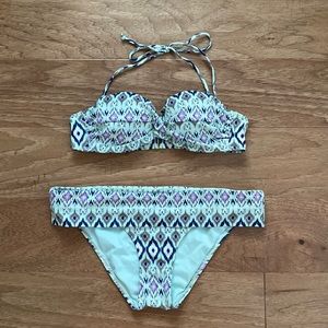 Victoria’s Secret Push Up Convertible/strapless Swimming Suit. 34A, Small Bottom